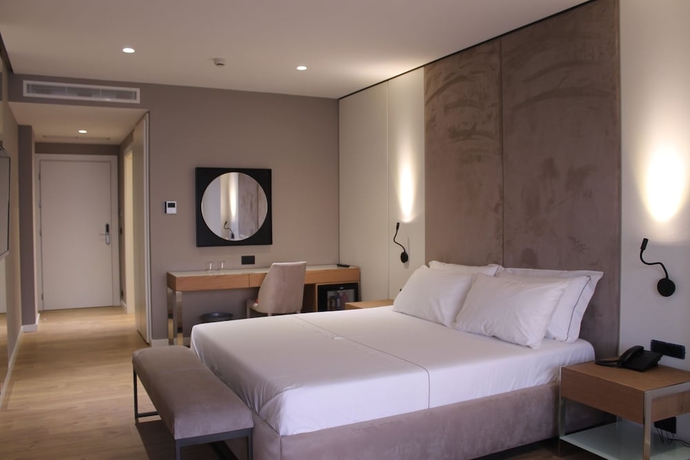 Imagen de la habitación del Hotel Yacht. Foto 9