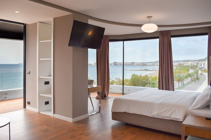 Imagen de la habitación del Hotel Yacht. Foto 12