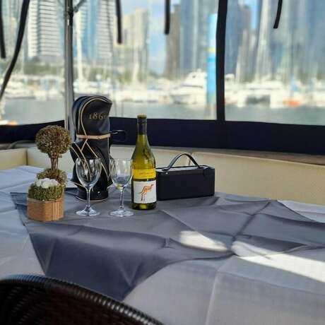 Imagen general del Hotel Yacht King. Foto 18
