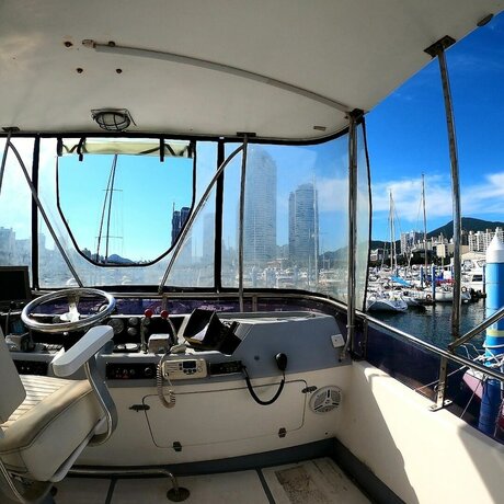 Imagen general del Hotel Yacht King. Foto 21