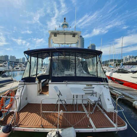 Imagen general del Hotel Yacht King. Foto 22