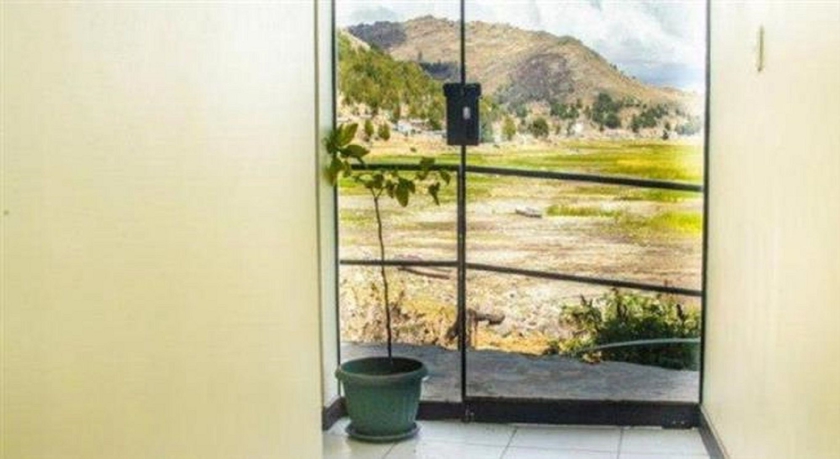 Imagen de los interiores del Hotel Yacht Lago Titicaca, Pucarlaya. Foto 16