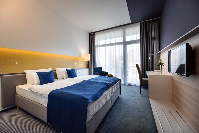 Imagen de la habitación del Hotel Yacht Wellness and Business. Foto 9