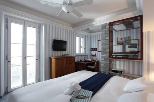 Imagen de la habitación del Hotel Yachtsport Resort Lago Maggiore. Foto 6