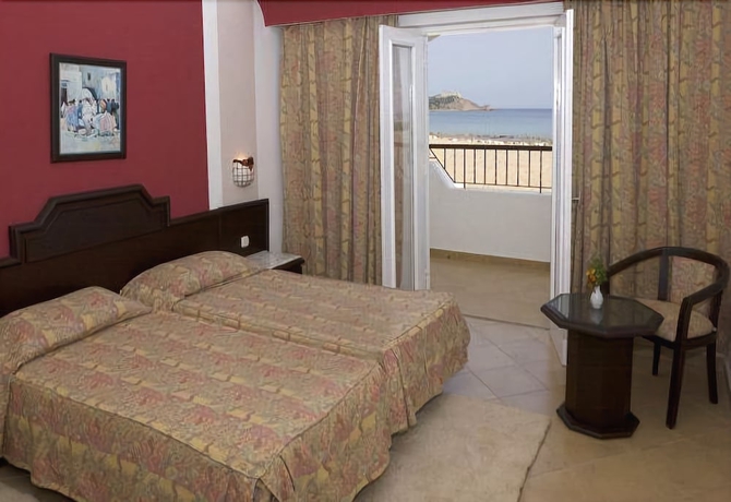 Imagen de la habitación del Hotel Yadis Morjane Tabarka. Foto 8