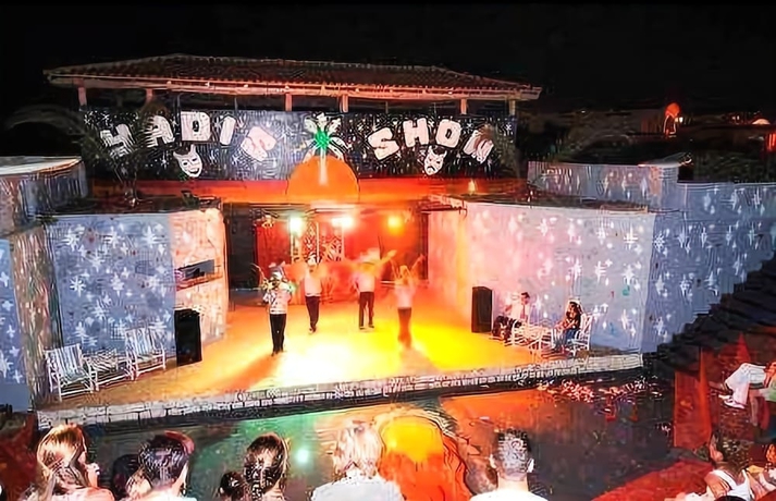 Imagen de los interiores del Hotel Yadis Morjane Tabarka. Foto 16