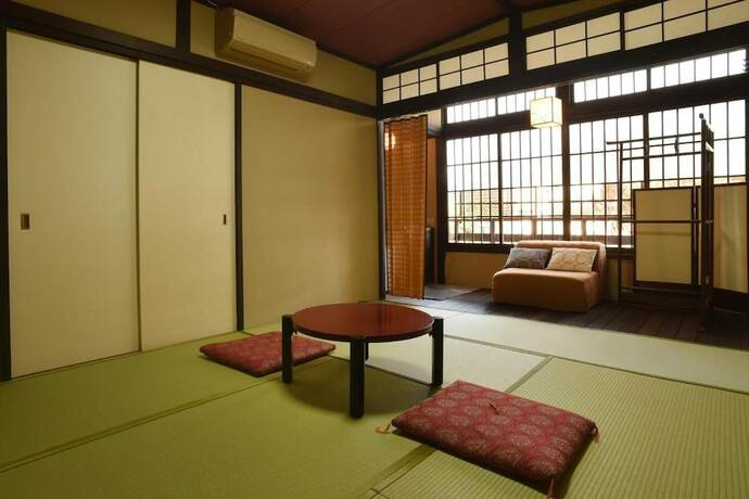 Imagen general del Hotel Yadoya Nishijinso. Foto 11