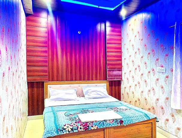 Imagen de la habitación del Hotel Yaduvanshi Dham. Foto 8