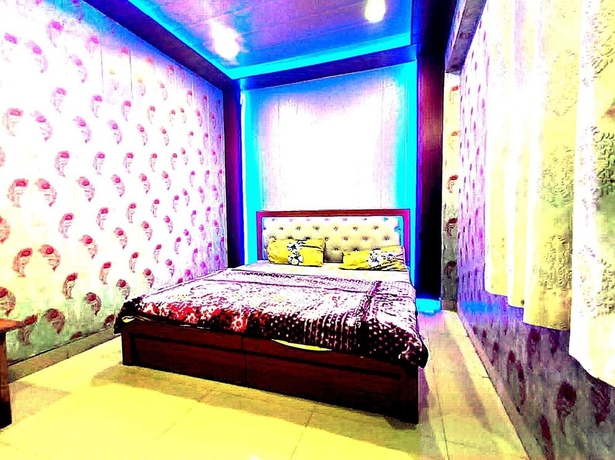 Imagen de la habitación del Hotel Yaduvanshi Dham. Foto 11