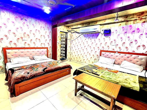 Imagen de la habitación del Hotel Yaduvanshi Dham. Foto 13