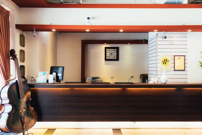 Imagen de los interiores del Hotel Yago Lodge. Foto 18
