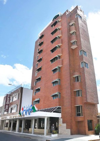 Imagen general del Hotel Yaguaron. Foto 1