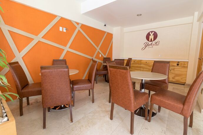 Imagen general del Hotel Yahalis. Foto 7