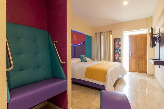 Imagen general del Hotel Yahalis. Foto 8