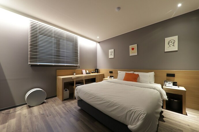 Imagen de la habitación del Hotel Yaja. Foto 32