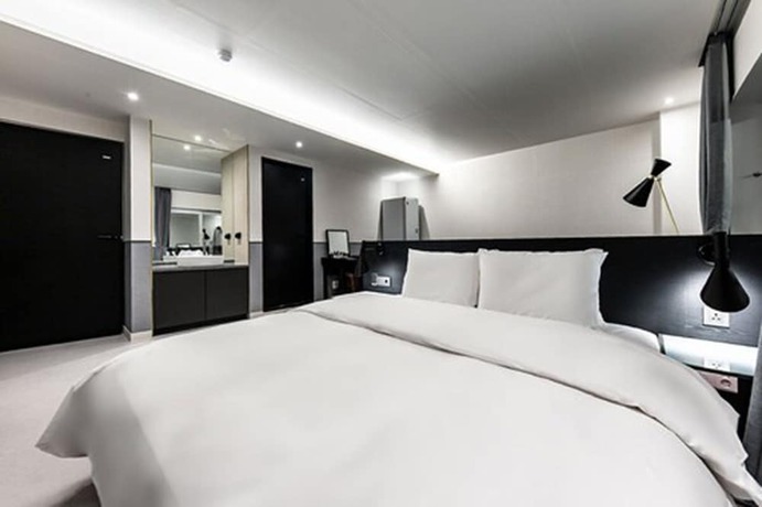 Imagen de la habitación del Hotel Yaja Masan Odong. Foto 6