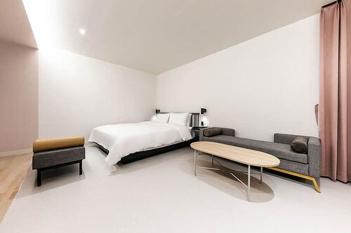 Imagen de la habitación del Hotel Yaja Masan Odong. Foto 12