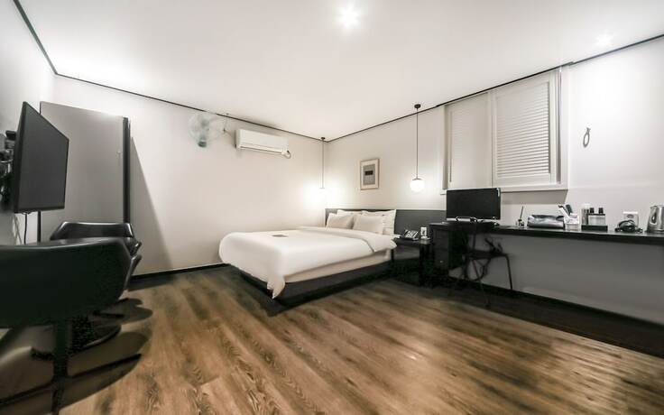 Imagen de la habitación del Hotel Yaja Pohang Jukdodong Ssangyong. Foto 17