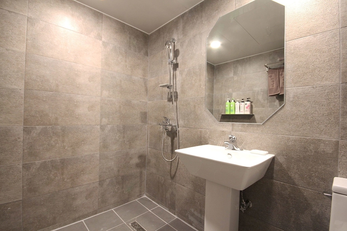 Imagen de la habitación del Hotel Yaja Songjung. Foto 14