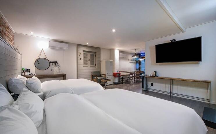 Imagen de la habitación del Hotel Yaja West Gate. Foto 14