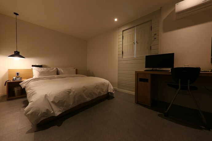 Imagen de la habitación del Hotel Yaja West Gate. Foto 16