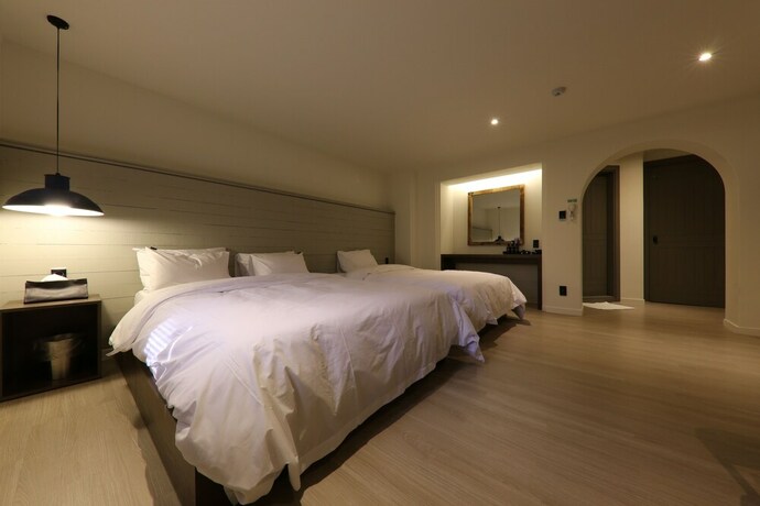 Imagen de la habitación del Hotel Yaja West Gate. Foto 28