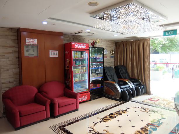 Imagen de los interiores del Hotel Yaju. Foto 11