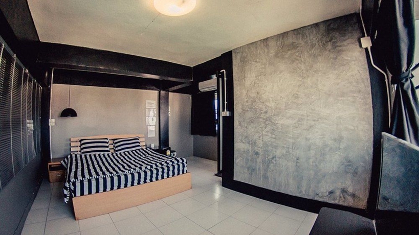 Imagen de la habitación del Hotel Yak Guest House. Foto 12