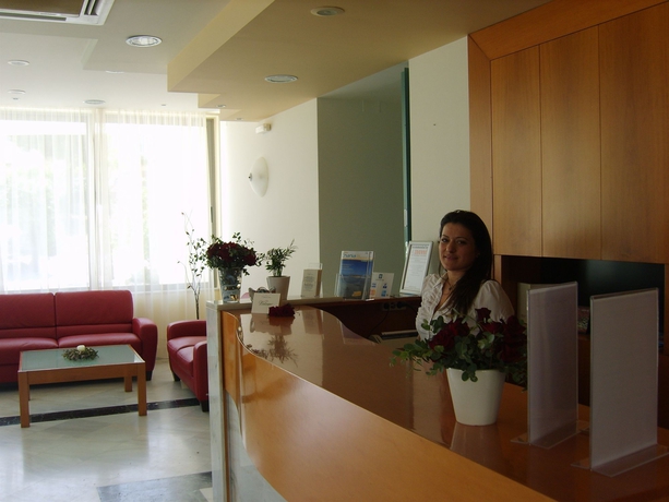 Imagen de los interiores del Hotel Yakinthos, Chania. Foto 9