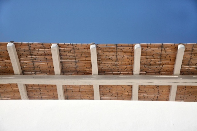 Imagen de los exteriores del Hotel Yakinthos Residence. Foto 11