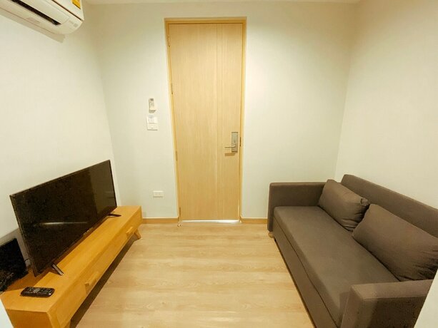 Imagen de la habitación del Hotel Yakthai Poshtel. Foto 15