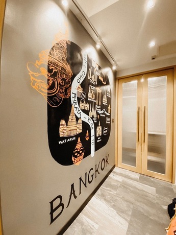 Imagen de los interiores del Hotel Yakthai Poshtel. Foto 25