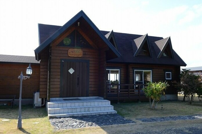Imagen general del Hotel Yakushima Umi-no Cottage Tida. Foto 8