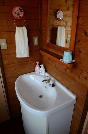 Imagen general del Hotel Yakushima Umi-no Cottage Tida. Foto 20