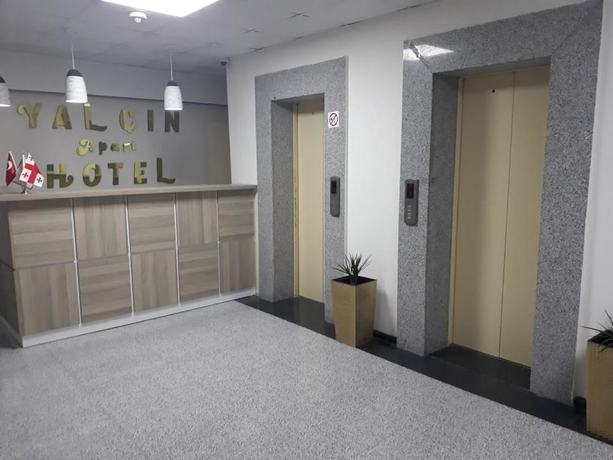 Imagen de los interiores del Hotel Yalchin Batumi. Foto 20
