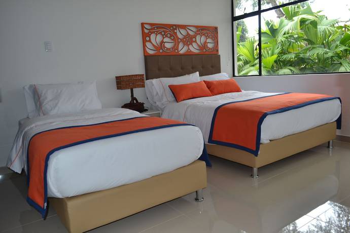 Imagen de la habitación del Hotel Yalconia. Foto 16
