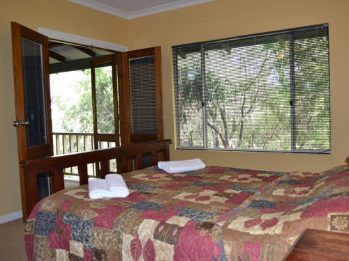 Imagen de la habitación del Hotel Yallingup Forest Resort. Foto 5
