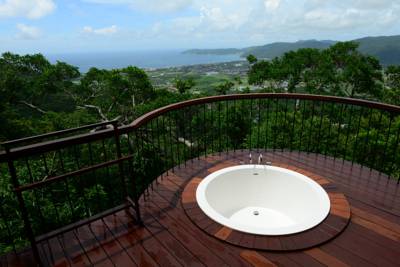 Imagen general del Hotel Yalong Bay Earthly Paradise Bird's Nest Resort. Foto 2