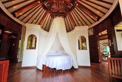 Imagen de la habitación del Hotel Yalong Bay Earthly Paradise Bird's Nest Resort. Foto 5