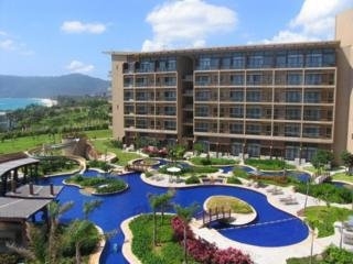 Imagen general del Hotel Yalong Bay Mangrove Tree Resort. Foto 1