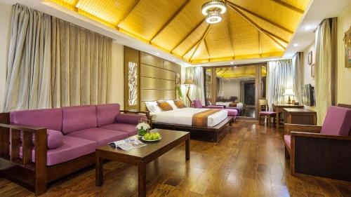 Imagen general del Hotel Yalong Bay Villas and Spa. Foto 4