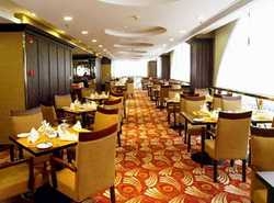 Imagen de los interiores del Hotel Yalong International. Foto 8
