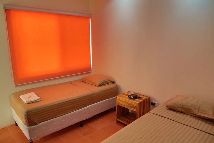 Imagen de la habitación del Hotel Yalta's Inn. Foto 7