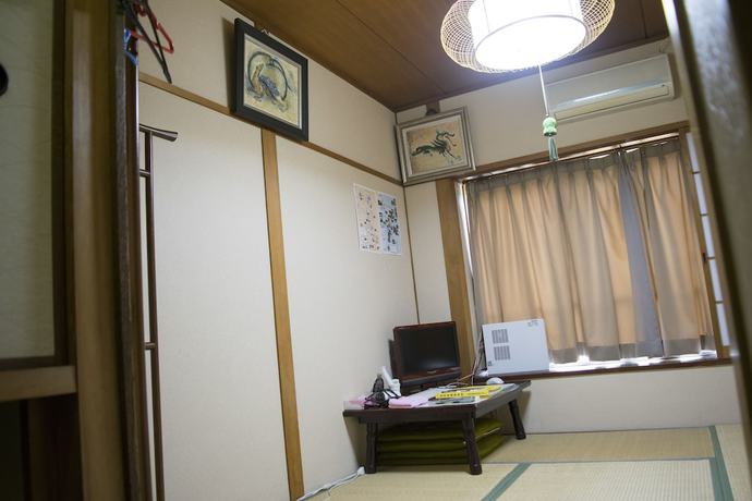 Imagen de la habitación del Hotel Yamabe. Foto 10