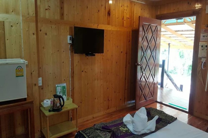 Imagen de la habitación del Hotel Yamadaya Beach Resort. Foto 3