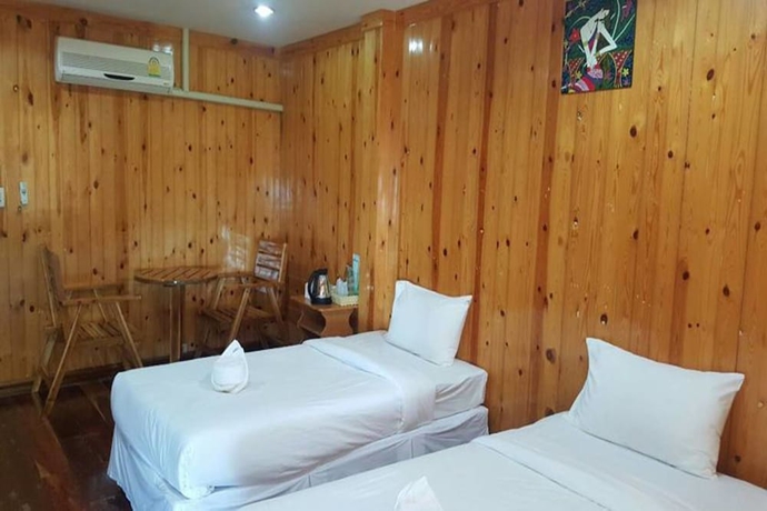 Imagen de la habitación del Hotel Yamadaya Beach Resort. Foto 5