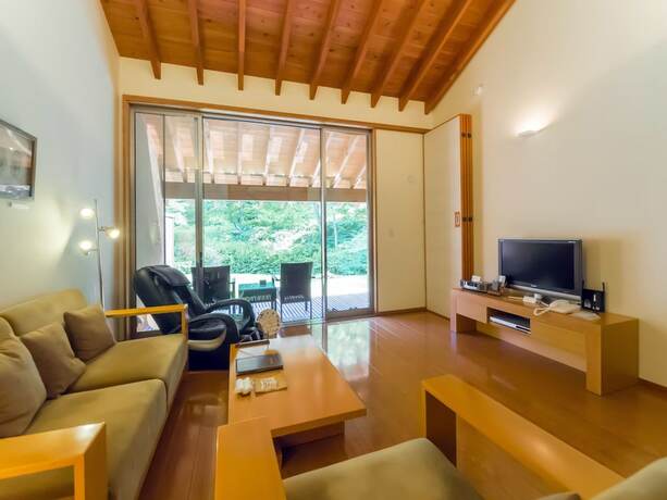 Imagen de la habitación del Hotel Yamado. Foto 15