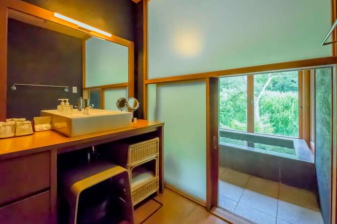 Imagen de la habitación del Hotel Yamado. Foto 30