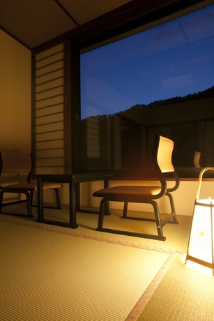 Imagen de la habitación del Hotel Yamamizuki Urara Tsutaya. Foto 13