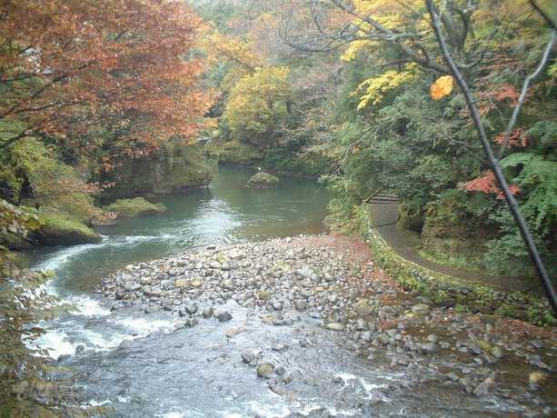 Imagen de los exteriores del Hotel Yamanaka Onsen Shirasagiyu Tawaraya. Foto 11